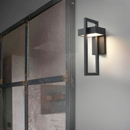 Outdoor wall lamp