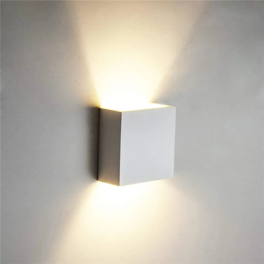 Aluminum Cube LED Wall Sconce – Indoor Light
