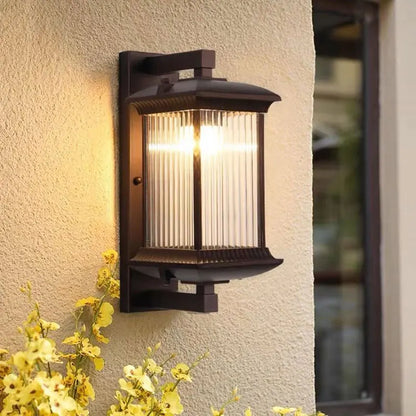 Outdoor Waterproof Metal Wall Lamp – AC90-260V