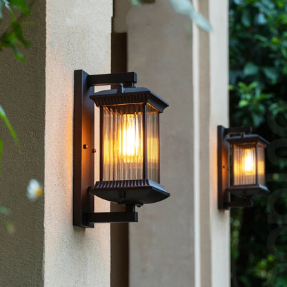 Outdoor Waterproof Metal Wall Lamp – AC90-260V