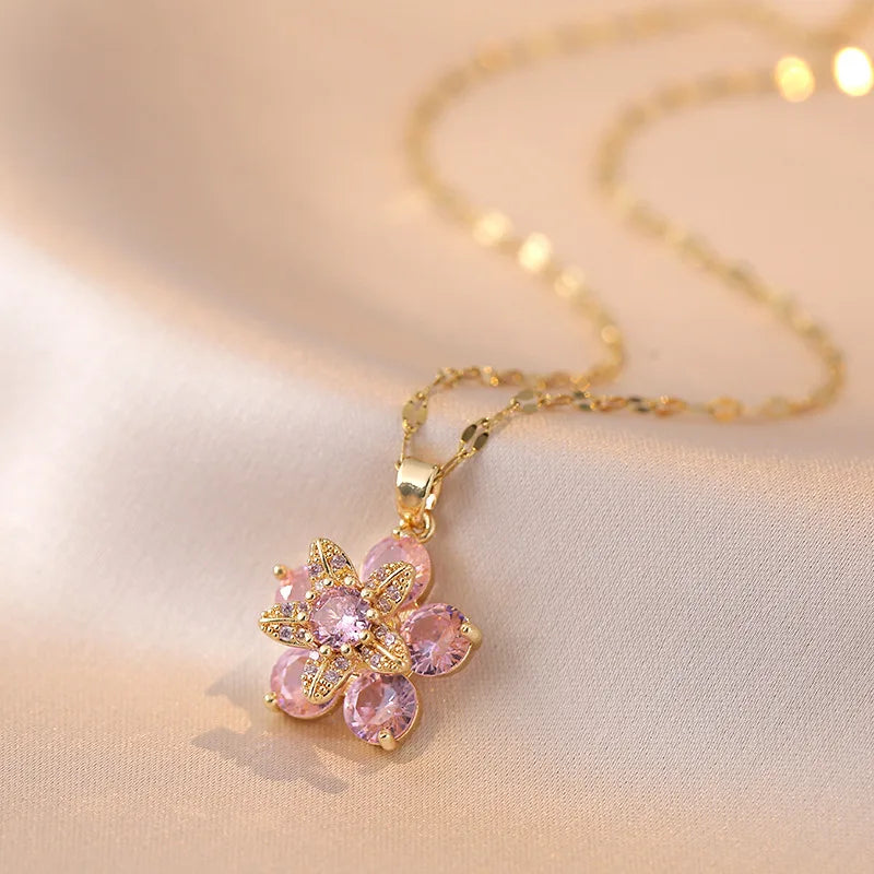 Romantic Zircon Floral Pendant Choker