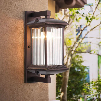Outdoor Waterproof Metal Wall Lamp – AC90-260V