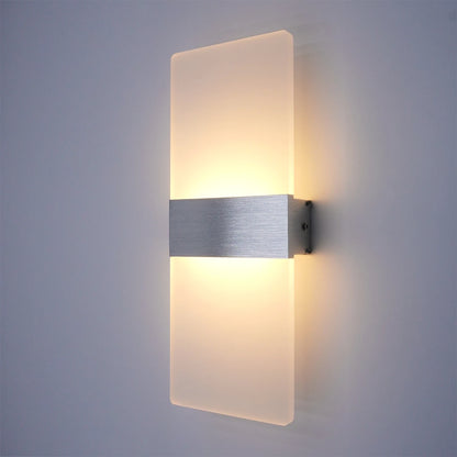 Minimalist LED Wall Sconce - Modern Indoor Lighting