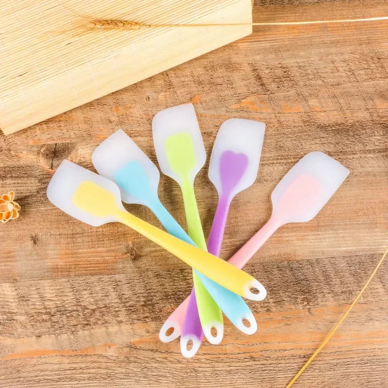 Heat Resistant Silicone Baking Spatula