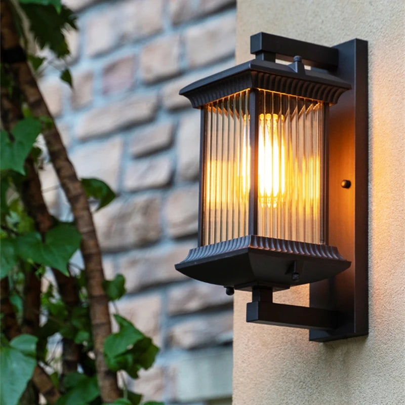 Outdoor Waterproof Metal Wall Lamp – AC90-260V
